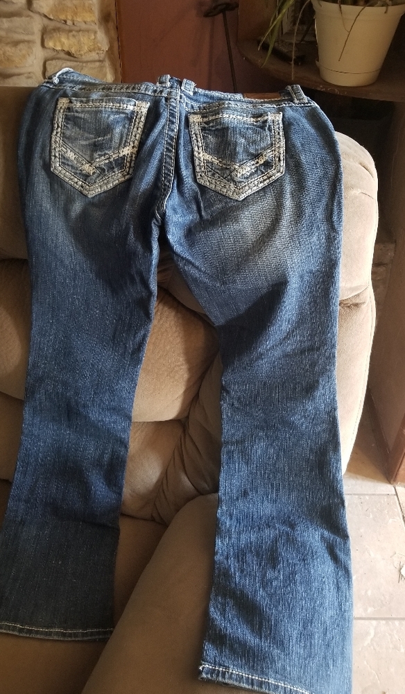 Jeans - Picture 3 of 3